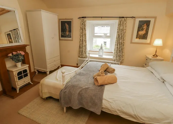 White House * Penrith