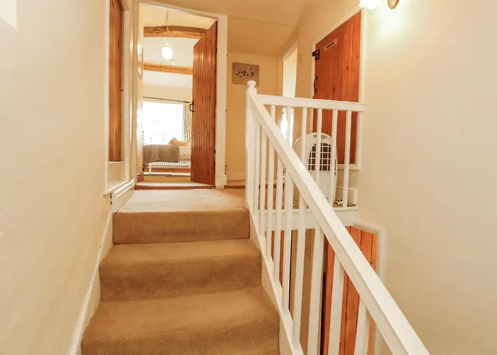 White House بيت للعطل *