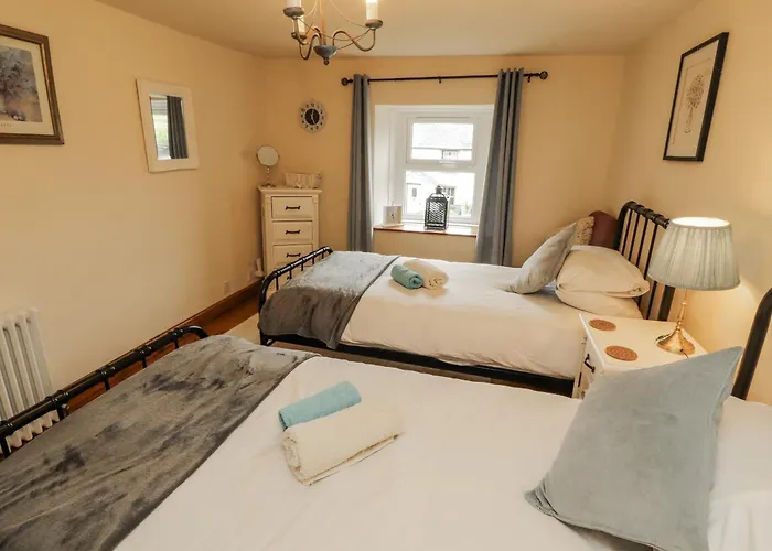 White House * Penrith